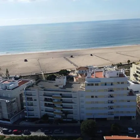 Apartamento Holiday Apartment